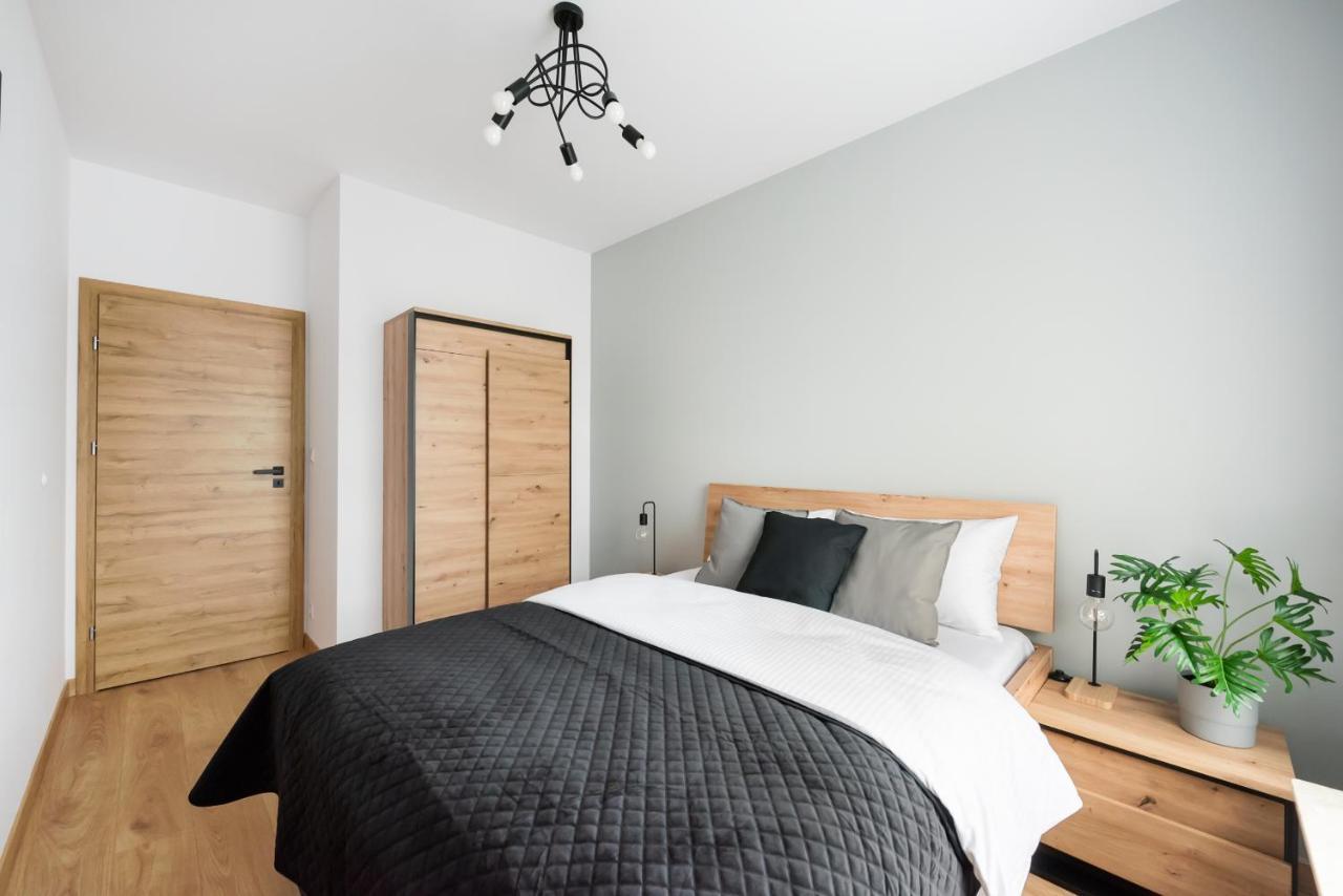 Wola Skwer Sunny Apartment Varşova Dış mekan fotoğraf