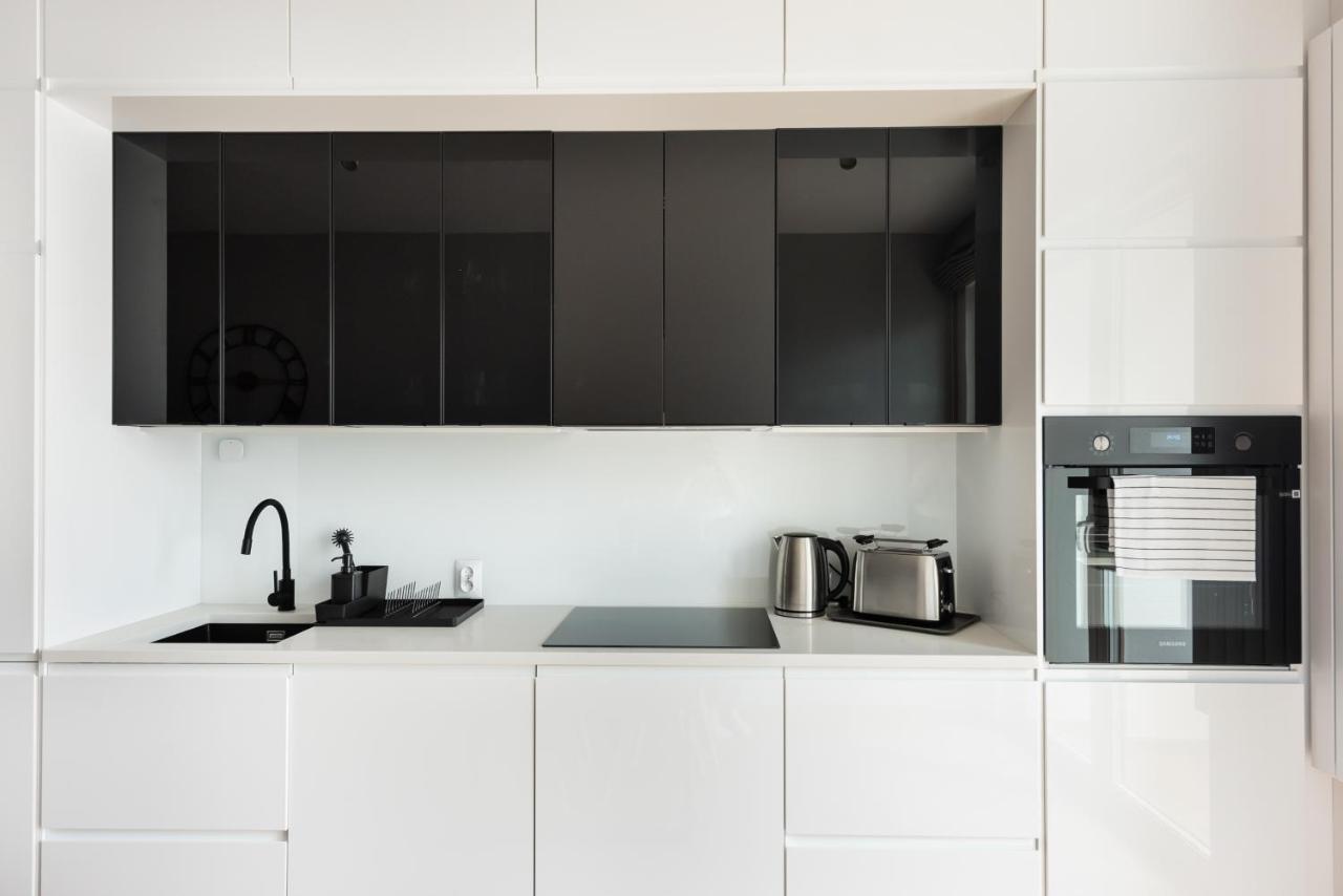 Wola Skwer Sunny Apartment Varşova Dış mekan fotoğraf